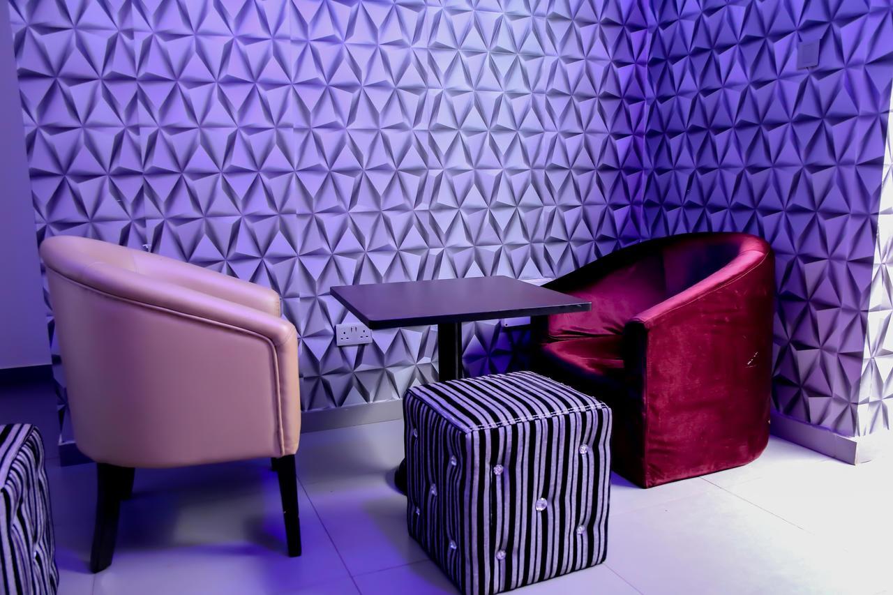 Albertville Luxury Rooms Ilesa Экстерьер фото