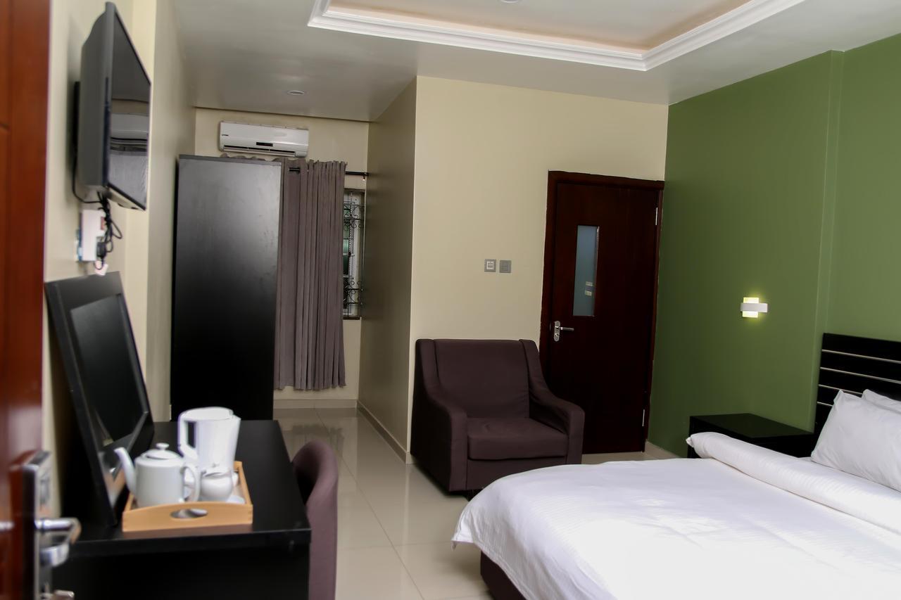 Albertville Luxury Rooms Ilesa Экстерьер фото